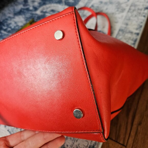 Banana Republic Large Open Leather Tote Bag in Strawberry Coral Color - Picture 6 of 13